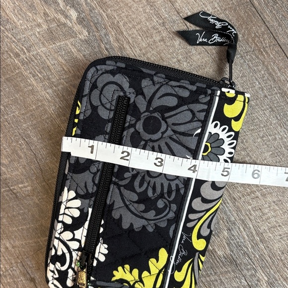 Vera Bradley Turn Lock Wallet Baroque Yellow Gray Black White Floral - Picture 14 of 14
